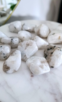 Kamień księżycowy